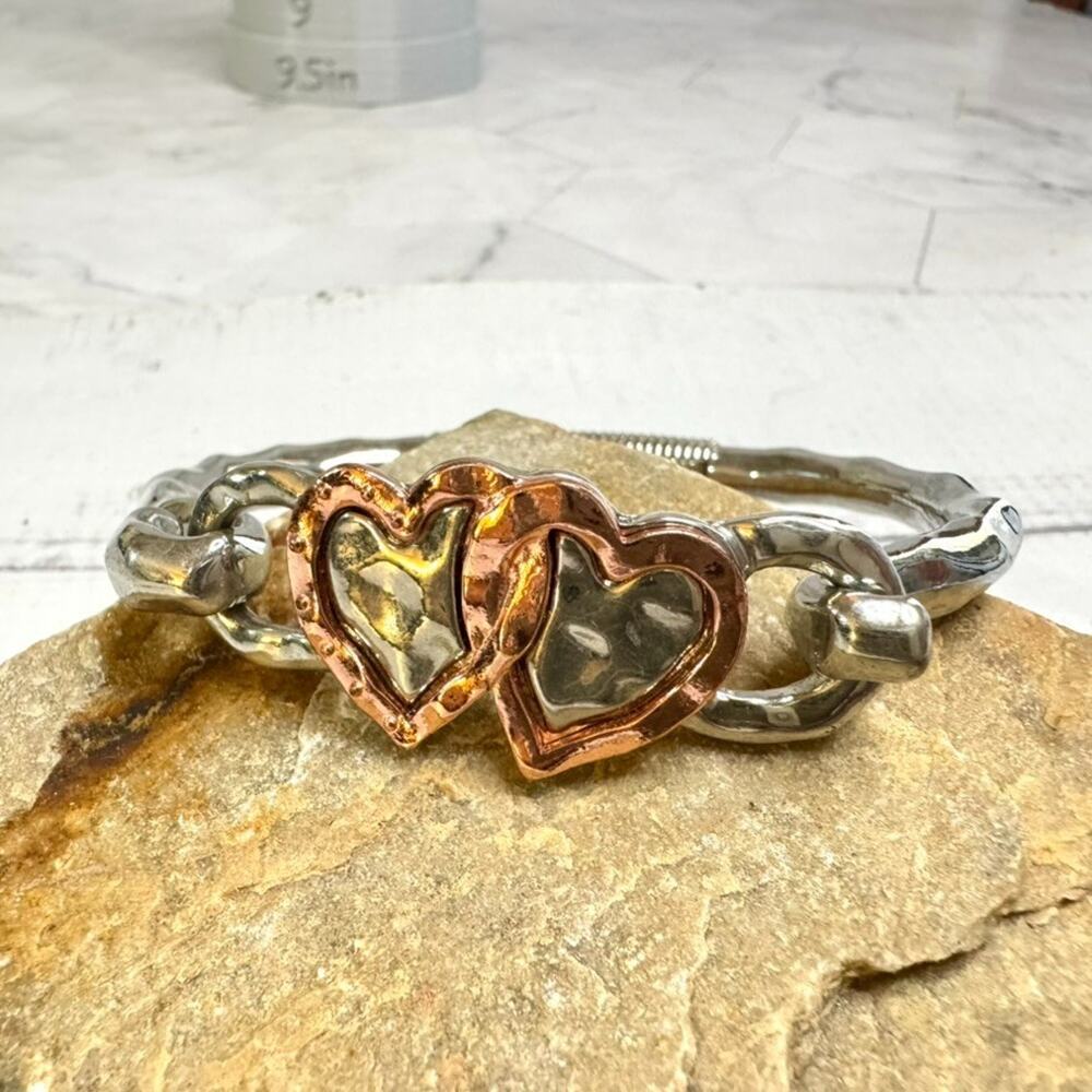Vintage Mixed Metal Hammered Bangle Bracelet Copper & Silver Tone Hearts Spring